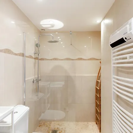 Elegant 120m² En Front De A * 칸느