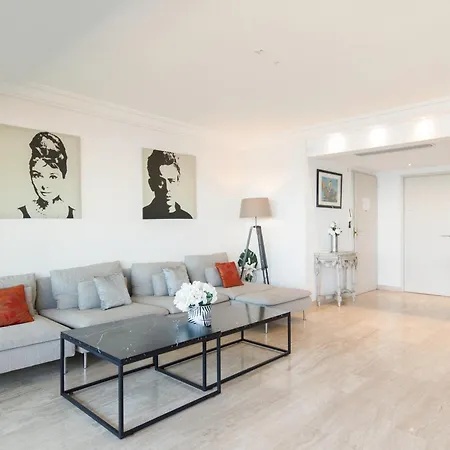 Elegant 120m² En Front De A