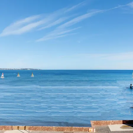 Elegant 120m² En Front De A Apartment Cannes