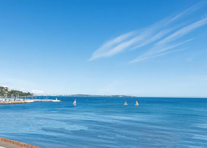 Elegant 120m² En Front De A Daire *